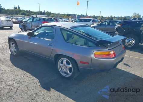 1987 Porsche 928 S z USA, uszkodzony, nr VIN WP0JB0921HS861075